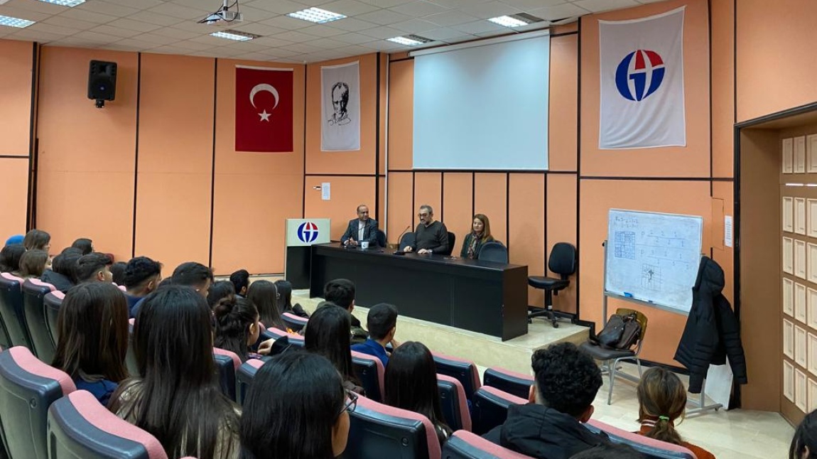 Okulumuz Öğrencilerinin Gaziantep Üniversitesi Güzel Sanatlar Fakültesi ve Türk Musikisi Devlet Konservatuvarı Gezisi